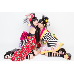 YANAKIKU, a Japanese vocal duo who performed wearing their KIMOCOS = Kimono meets Cosplay and created a YANAKIKU sensation at J-POP SUMMIT 2014 are coming back to J-POP SUMMIT 2015!