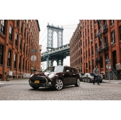 ReachNow Expansion to Brooklyn and launch of four new mobility services as a pilot