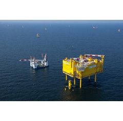 Siemens hands over HelWin1, the second North Sea grid connection to TenneT: The German-Dutch transmission system operator has now also put this grid connection into commercial operation.