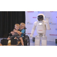 ASIMO with patients from Nationwide Childrens Hospital in Columbus, Ohio