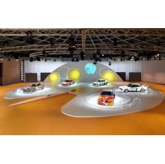 The BMW Art Cars by Jeff Koons, Andy Warhol, Roy Lichtenstein, Frank Stella and Alexander Calder in the special BMW Art Car exhibition during the Concorso d’Eleganza weekend. (c) BMW AG Photo: Christian Kain (05/2015)