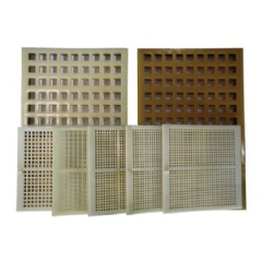 Innovative processing of cast polyurethanes: Autox’ new mining screens are manufactured for the first time by injection molding from the prepolymer Adiprene LF (Low Free) provided by LANXESS. Photo: LANXESS AG