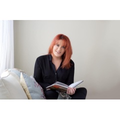 Geelong candle maker, Kirsten Macdonald’s extraordinary journey led her to the creation of Angel Sent - a pure soy wax candle range specialising in aromatherapy.