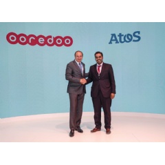 Francis Meston, Head of Middle East & Africa and Group Digital Transformation Officer at Atos and Sheikh Nasser bin Hamad bin Nasser Al Thani, Chief Business Officer at Ooredoo, at Mobile World Congress 2019.    -Credit: Atos-