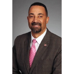 Kevin Edwards, global manager of diversity and inclusion at Bechtel, will receive a Golden Torch Award from the National Society of Black Engineers for guiding the company’s achievements in recruitment, retention, advancement and employee training.
