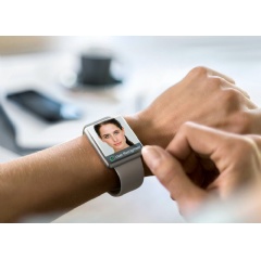 The extremely compact dimensions of the new infrared LEDs pay off especially when used in smartwatches.