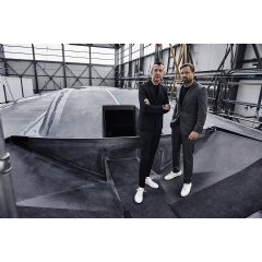 Yacht Building: Karim Rashid and Alex Thomson