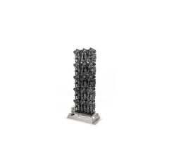 Automotive: This washer fitting and y-connector is created on 3D Systems’ Figure 4 Modular in Figure 4 PRO-BLK 10 material. Bimodal stack printing increases print efficiency, enabling production of 90 parts total in 5 hours and 35 minutes.