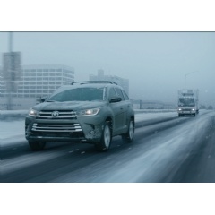 Toyota continues spreading the message of togetherness and holiday spirit with the new spot, “Yellow Paper.”