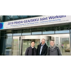 Jay Kim (GEA Sales in Business Area Solution / Pharmaceutical Business), Richard Steiner (GEA Business Development Manager) and Dr Jim Holman (GEA Head of Technology Management, Pharma Solids) at the 2019 PRADA-GEA/SKKU Joint Workium. (Photo: GEA)