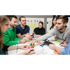 Interdisciplinary customer support teams at Bosch.IO
