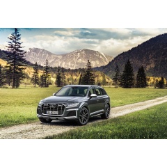 Audi SQ7 TFSI. Color: Daytona grey. Copyright: AUDI AG