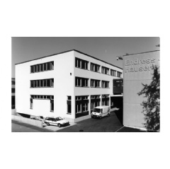 Endress+Hauser Switzerland turns 60: the first sales center was located at Sternenhofstrasse 21 in Reinach.