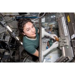 NASA astronaut and Expedition 62 Flight Engineer Jessica Meir conducts cardiac research in the Life Sciences Glovebox located in the Japanese Kibo laboratory module (see complete caption below). Credits: NASA