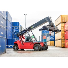 Kalmar Eco Reachstacker
