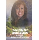 Readers Find Elsa Brown’s “Living to Love and Learn” Insightful at the 2023 San Diego Union-Tribune Festival of Books