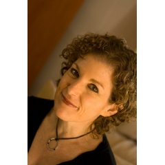 Katina Gleeson from Focus Hypnotherapy is a Mental Health Accredited Social Worker, Clinical Hypnotherapist and Master Practitioner in Neuro-Linguistic Programming