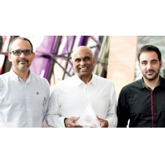 From left are Hassan Babiker, Gautum Kalghatgi and Jihad Badra. The trio were recognized for their “outstanding” SAE technical paper at an award ceremony at the Society of Automotive Engineers’ 2017 World Congress.