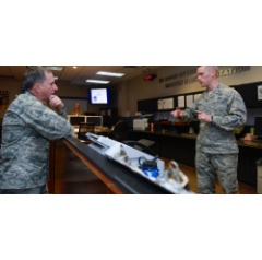 1st Lt Mark Skinner discusses GPS operations with General David Goldfein (photo credit: US Air Force)