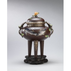The top lot, an enamel and soft-metal inlaid iron incense burner
Realised HK$ 812,000 / US$104,423