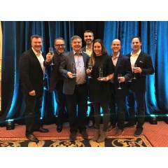 Accenture team members accept the SAP North America Partner Excellence Award 2018
for SAP Hybris Solutions