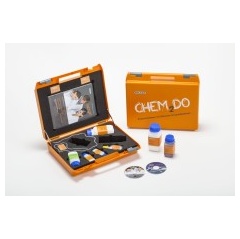 Provided the relevant training has been completed, the WACKER experiment kit is available free of charge. The courses take place throughout Germany.