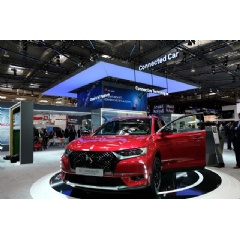 DS 7 CROSSBACK using Huaweis connected car technology debuts in Europe at Huaweis booth at the HANNOVER MESSE 2018.