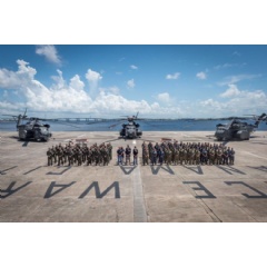 3 MH-53E helicopters and personnel after the successful AQS-24C trials held in Panama City, Florida. Photo courtesy of U.S. Navy.