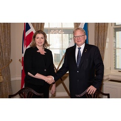 Penny Mordaunt, Secretary of State for Defence 
UK & Peter Hultqvist, Swedish Minister of Defence