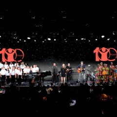 ames Taylor performs at Save the Children’s Centennial Celebration: Once in a Lifetime at The Beverly Hilton Hotel on October 2, 2019 in Beverly Hills, California. (Photo by Andrew Toth/Getty Images for Save The Children).