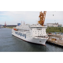 The latest Mercy Ships floating hospital, the ‘Global Mercy’ will be powered by four Wärtsilä 32 engines supported by a 5-year services maintenance agreement.