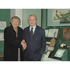 Barbara and Warren Winiarski, founders of Stag’s Leap Wine Cellars, posing in front of a display of the 1976 Judgment of Paris winning wines in 2008. (Photo by Richard Strauss, courtesy of the Smithsonian’s National Museum of American History