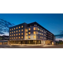 EVEN Hotel and Staybridge Suites Rochester - St. Marys Area
