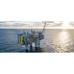 Troll A with new Troll phase 3 module (Photo: yvind Gravs and Even Kleppa, Equinor)