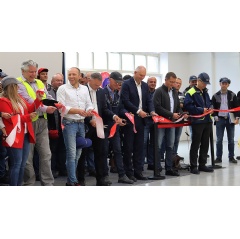 Alstoms Wroclaw site will employ 100 more people due to the new aluminum welding line.