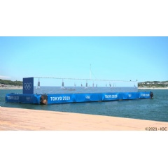 Sailing- 55m ultra-wide display floating on the ocean