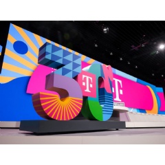 Telekom turns 30 and celebrates with a big city festival in Bonn on July 12. © Deutsche Telekom/Google/ iStock/BasilPics; Montage: Evelyn Ebert Meneses