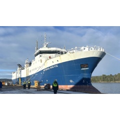Ava Oceans vessel Artemic Arctic can now benefit from NexusWave connectivity