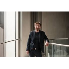 Lutz Greb -
Professor at Heidelberg Universitys Institute of Inorganic Chemistry