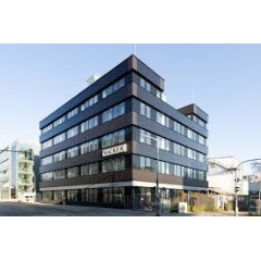 WACKER Biotechnology Center moves into new building on Group’s research location in Munich. Photovoltaic panels adorn the facade of the Biotechnology Center. (Photo: WACKER)