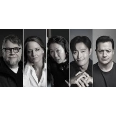 L-R: 2025 TIFF Tribute Award recipients Guillermo del Toro, Jodie Foster, HIKARI , Lee Byung Hun and Brendan Fraser, Honorary Chair of the annual awards gala.