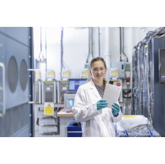 Borealis proudly introduces a new three-layer cast polypropylene (cPP) concept for polymer-aluminum laminate for lithium-ion battery (LIB) pouch cells.

 Getty Images