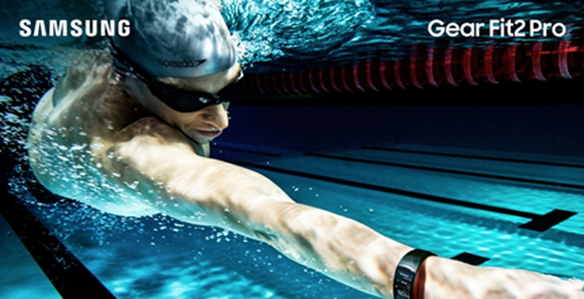 swimming with samsung watch