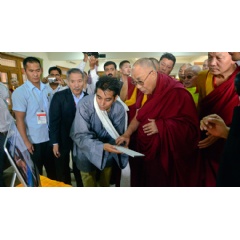 His Holiness the Dalai Lama launching the Meditation & Science Center’s new website at Drepung Loseling Monastery, Mundgod, Karnataka, India. Photo by Lobsang Tsering
