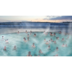 Visitors will be able to enjoy bathing in waters of around 35°C in the section of the pool.