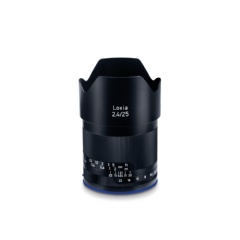 The new ZEISS Loxia 2.4/25 for full-format Sony E-mount cameras