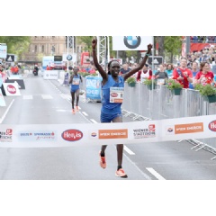 Nancy Kiprop wins the Vienna City Marathon (Victah Sailer / organisers)  Copyright