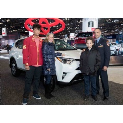 Toyota NYIAS 2018 Vehicle Donation 01
Sgt. Edwin Sanchez and his family in front of his new 2018 RAV4 Hybrid.
