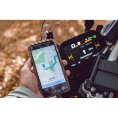 TomTom and BMW Motorrad Provide In-Bike Navigation via App