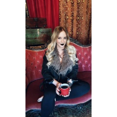 Leigh Bardugo Headshot